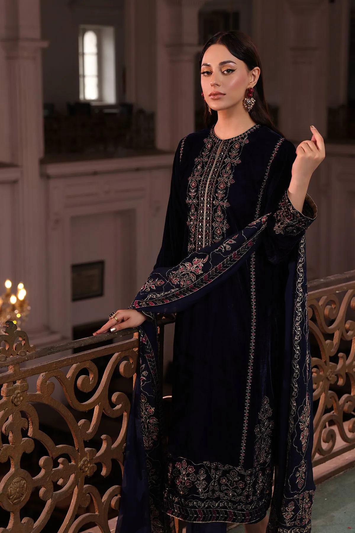 3 Piece Velvet Embroidered Suit (AV0011)