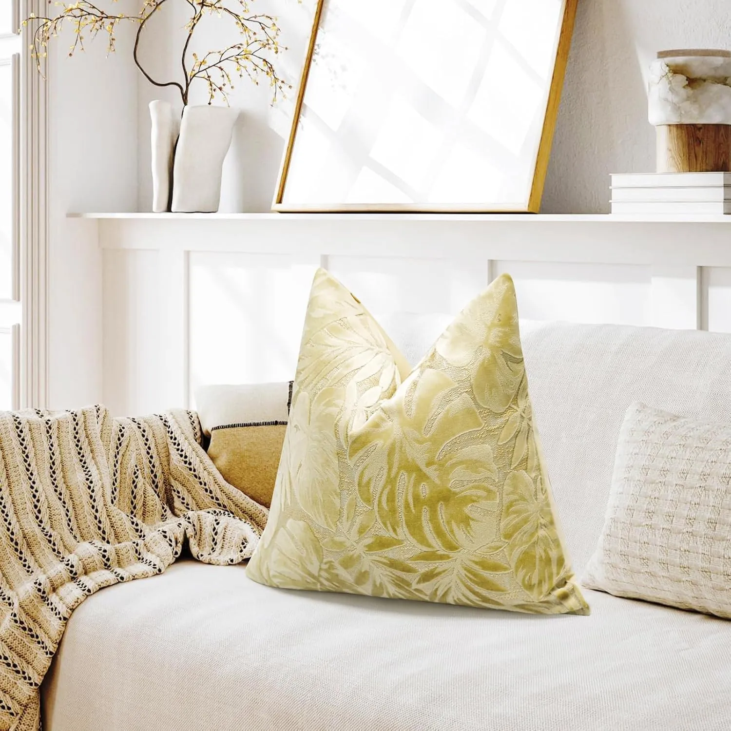 Beige Monstera Leaf Velvet Throw Pillow Cover Leaf Cushion Case Modern Zippered Pillowcase for Sofa Couch Bedroom Living Room Chair 20 x 20 Inch Beige