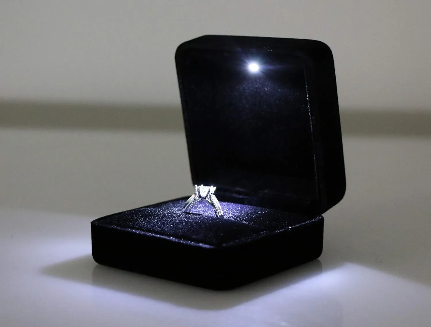 Big Size Velvet Metal Glossy with LED Jewelry Gift Box for Proposal, Engagement, Wedding - Suitable for a pair of rings