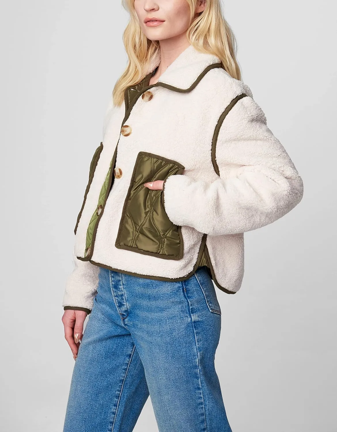 [BLANKNYC] womens Cropped Sherpa & Nylon Jacket