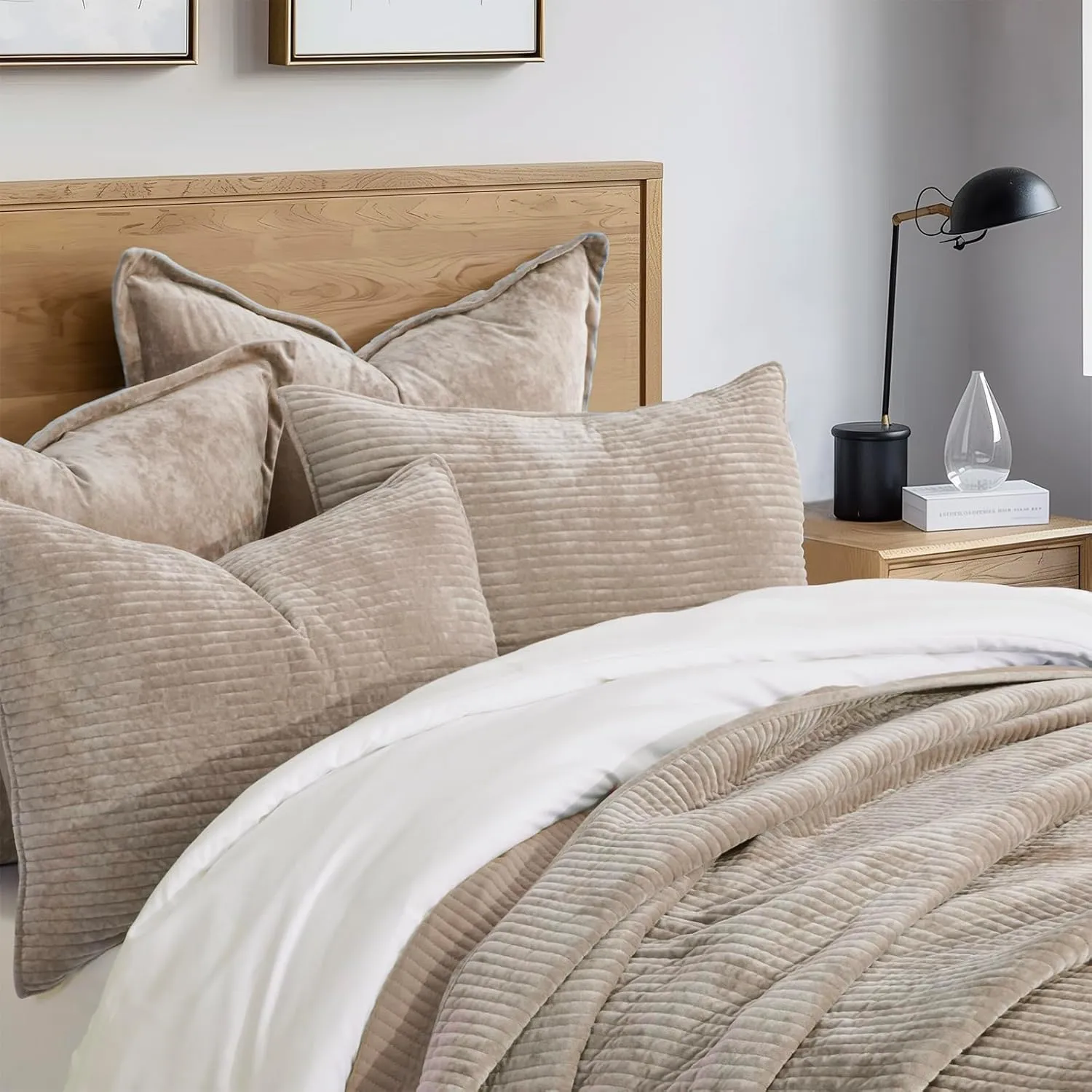 EVERGRACE Velvet Quilt Set Queen Size, Luxurious Soft Quilted Bedding Sets, Lightweight Velvet Comforter for All Season, Striped Channel Bedspread Coverlet with 2 Shams, Urban Taupe