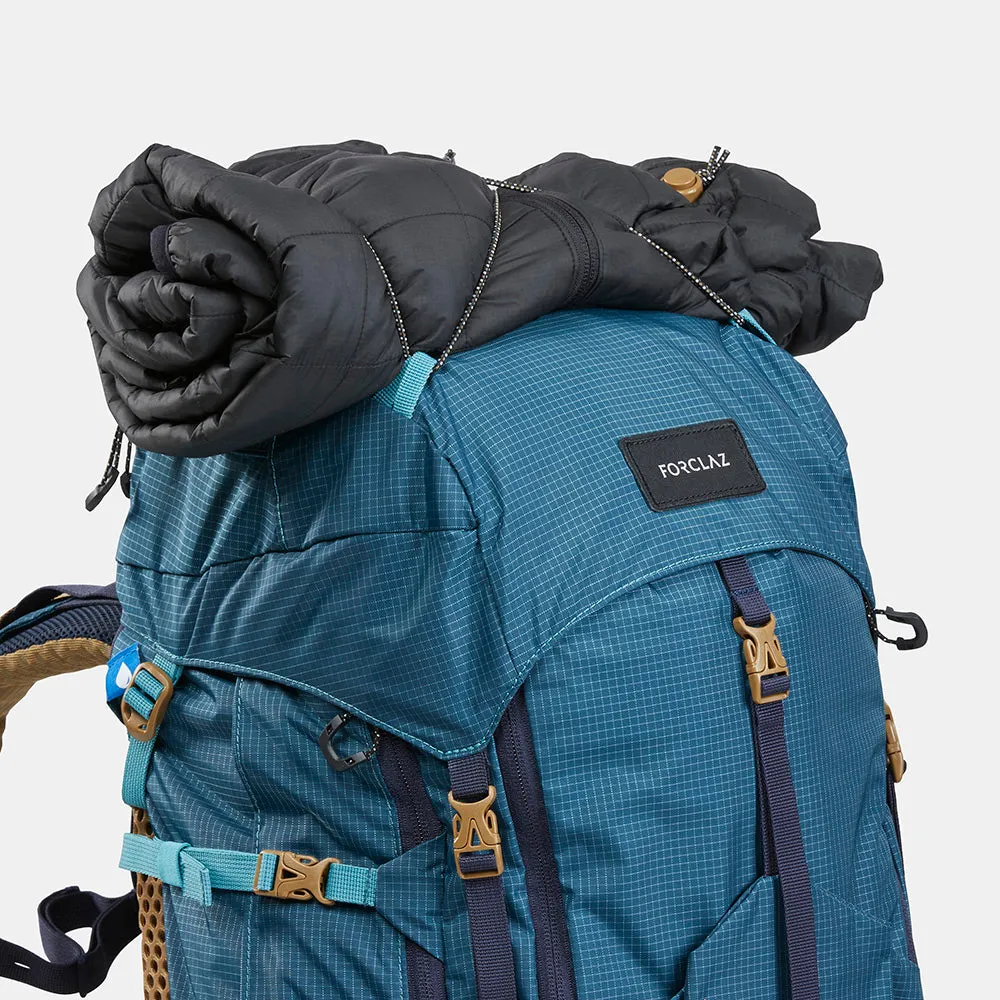 Forclaz 500 Mens Trekking 50 10Ltr Back Pack Dark Petrol Blue