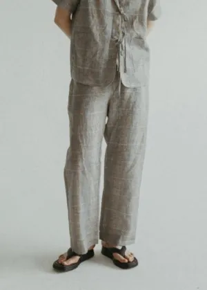Lorraine Pant
