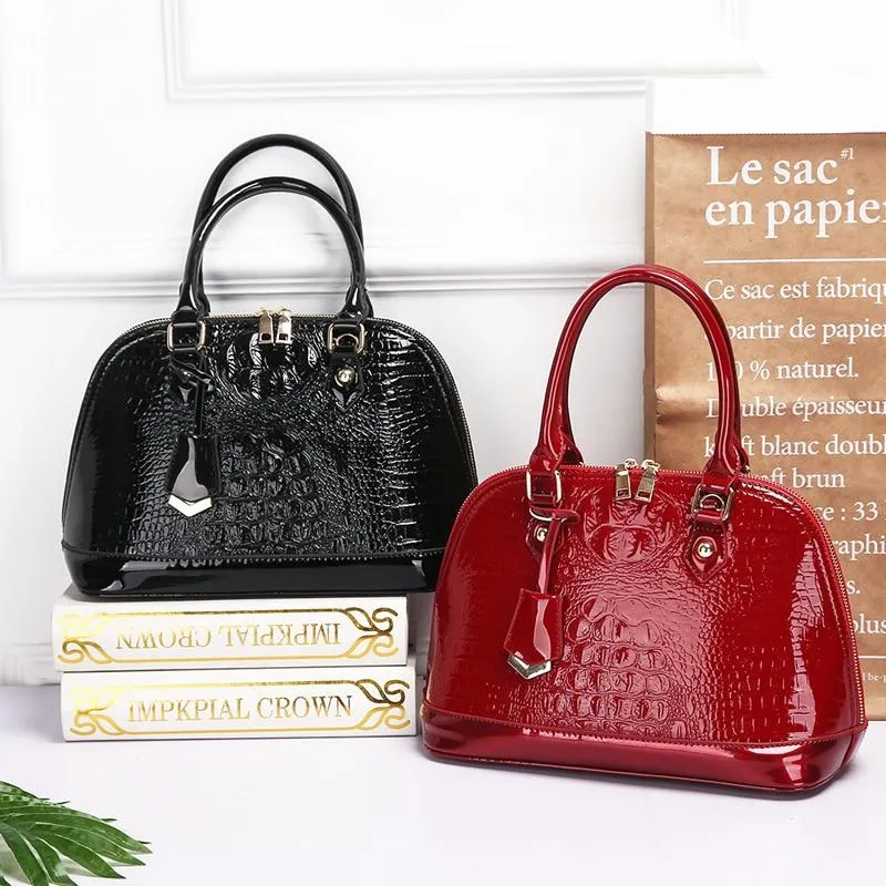 LW - 2021 CLUTCHES BAGS FOR WOMEN CS002