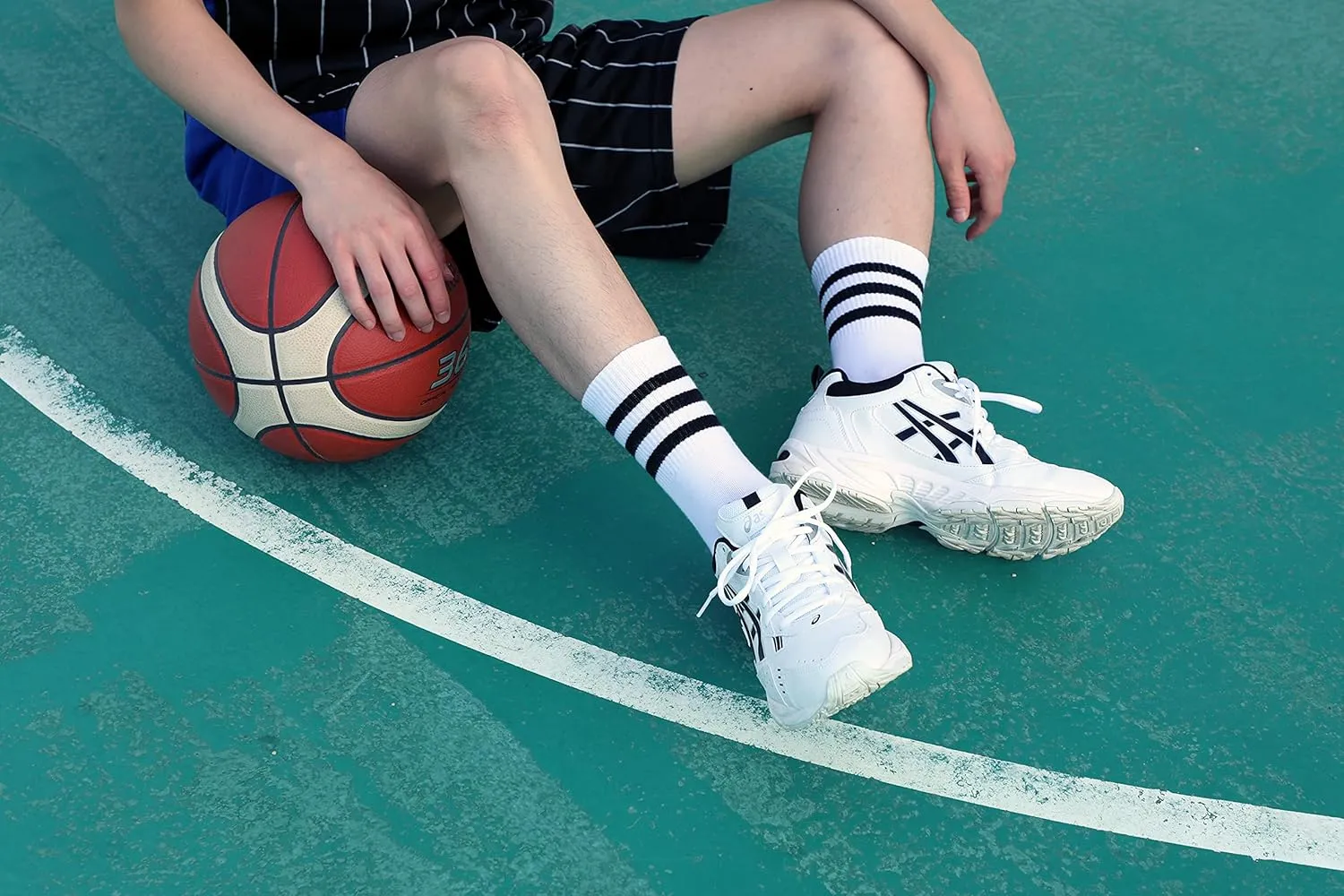 MK SOCKS Cotton Athletic Sports Running Retro Cute Matching School Crew Socks For Men/Women