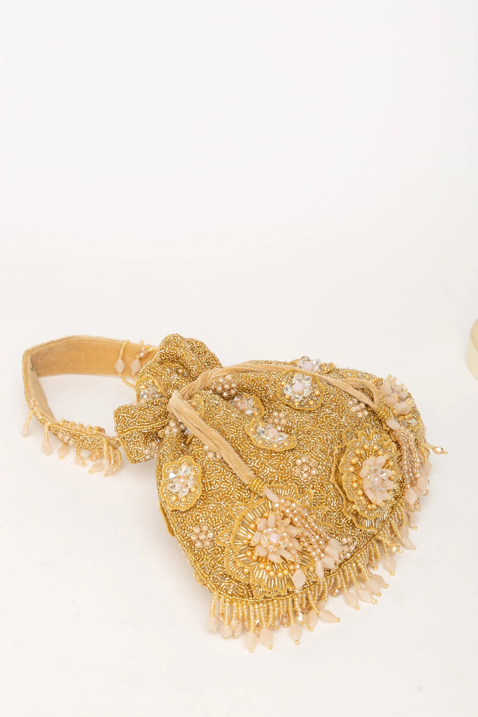 Nitara Potli – Gold