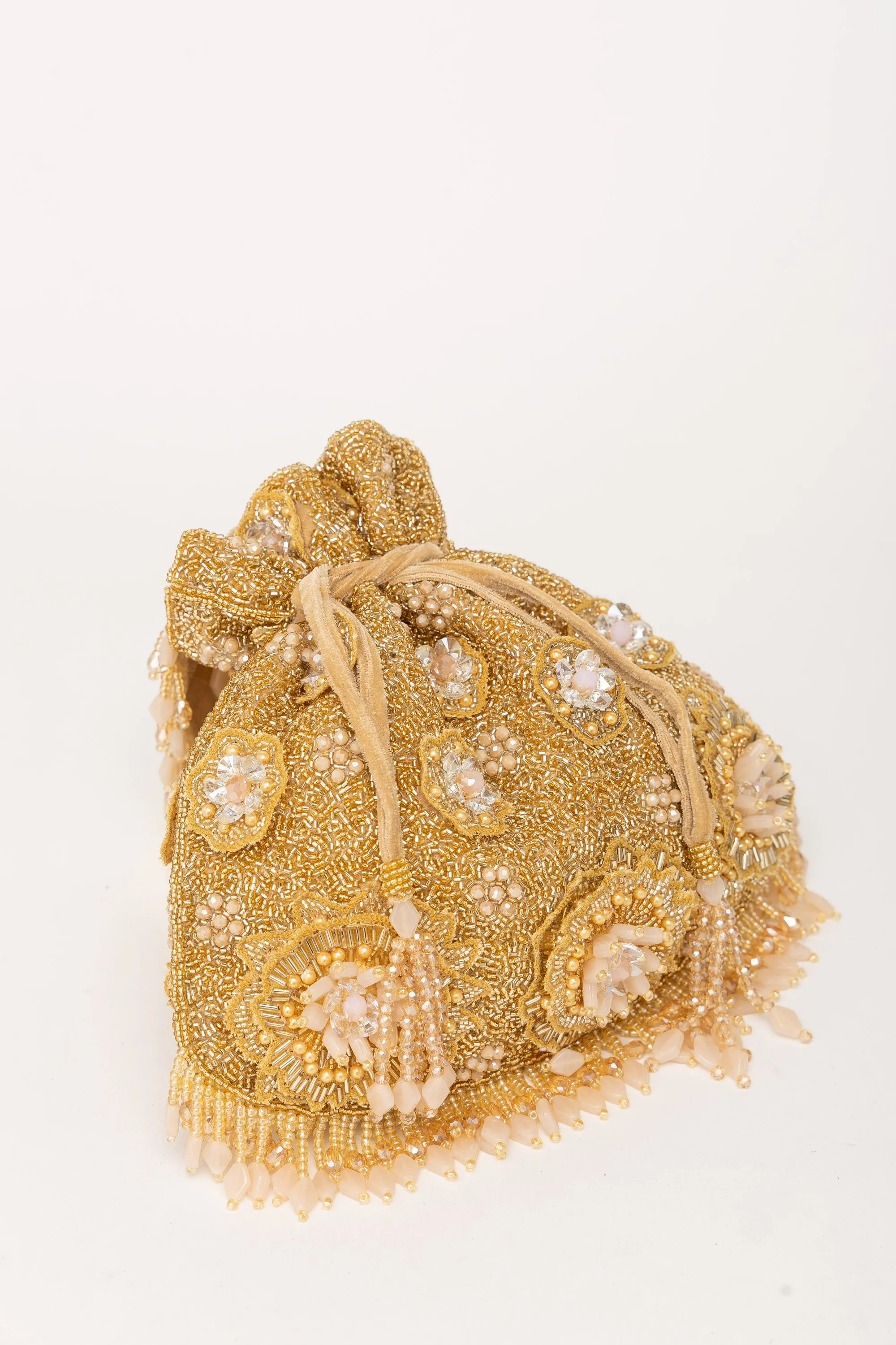 Nitara Potli – Gold