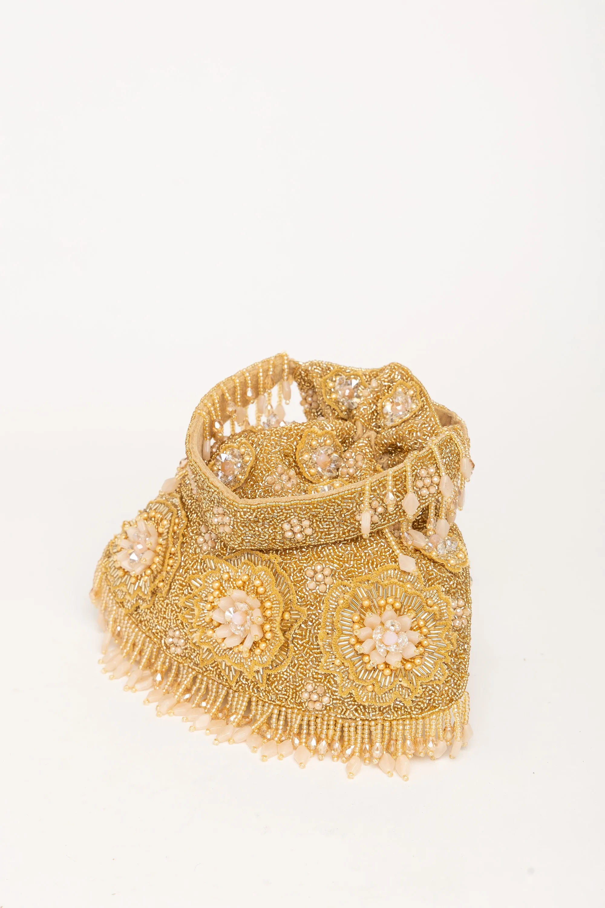 Nitara Potli – Gold