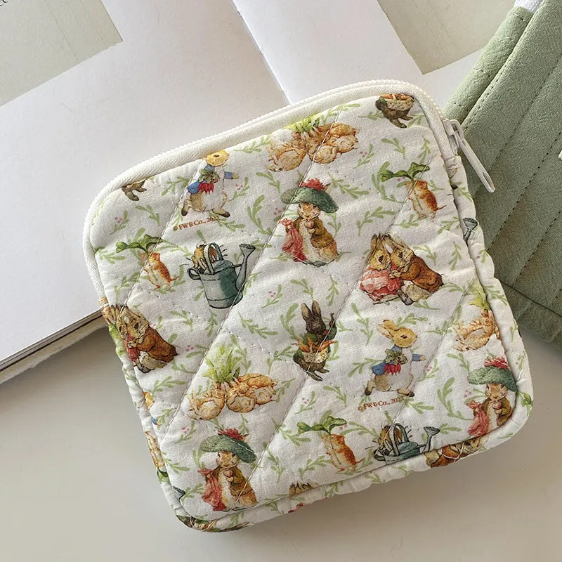 Portable Napkins Dispenser Earphone Organizing Storage Cosmetic Bags