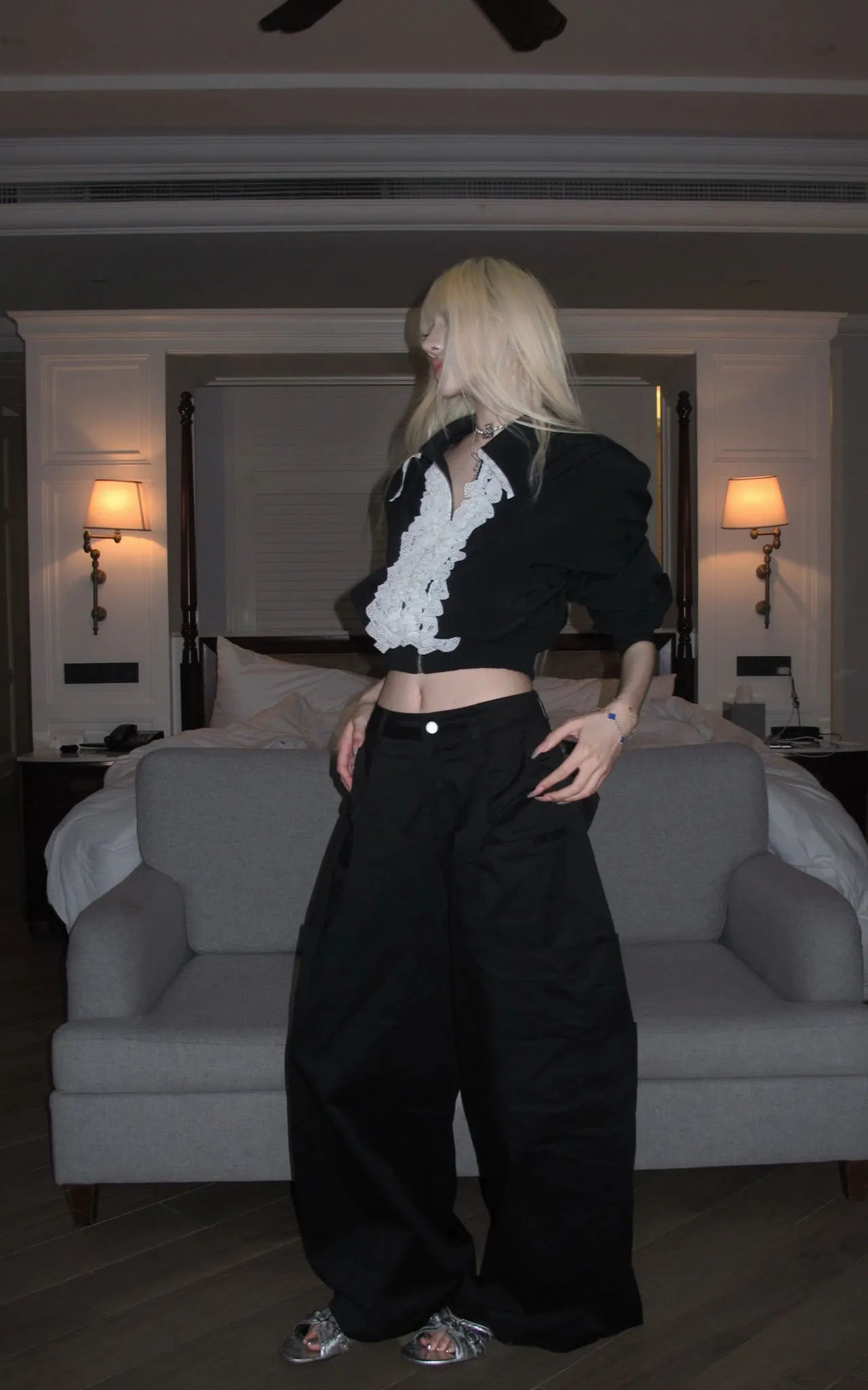 Rase le sol Minimalist Structured Wide-leg Trousers