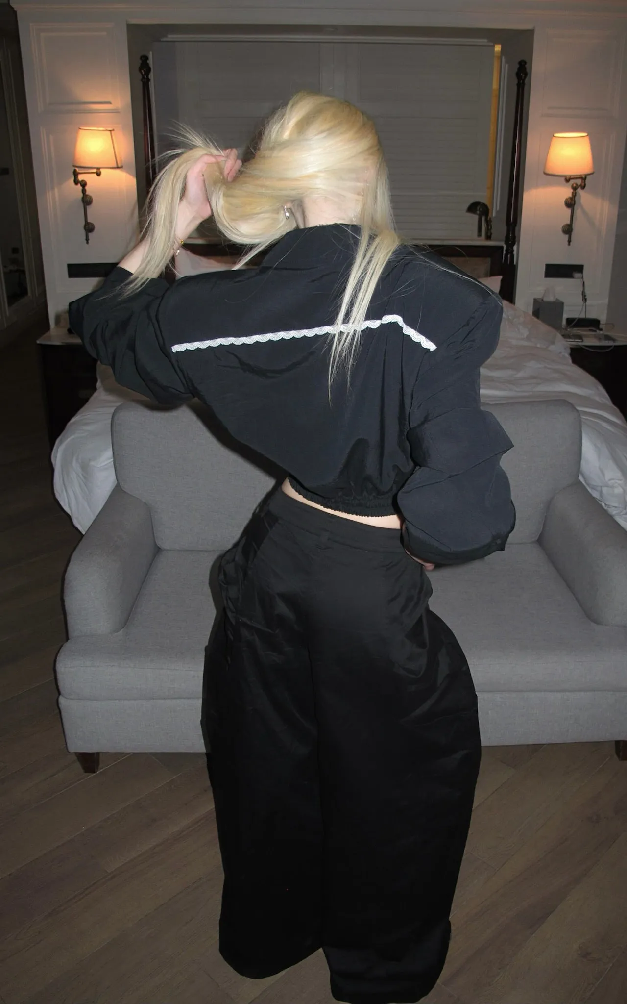 Rase le sol Minimalist Structured Wide-leg Trousers