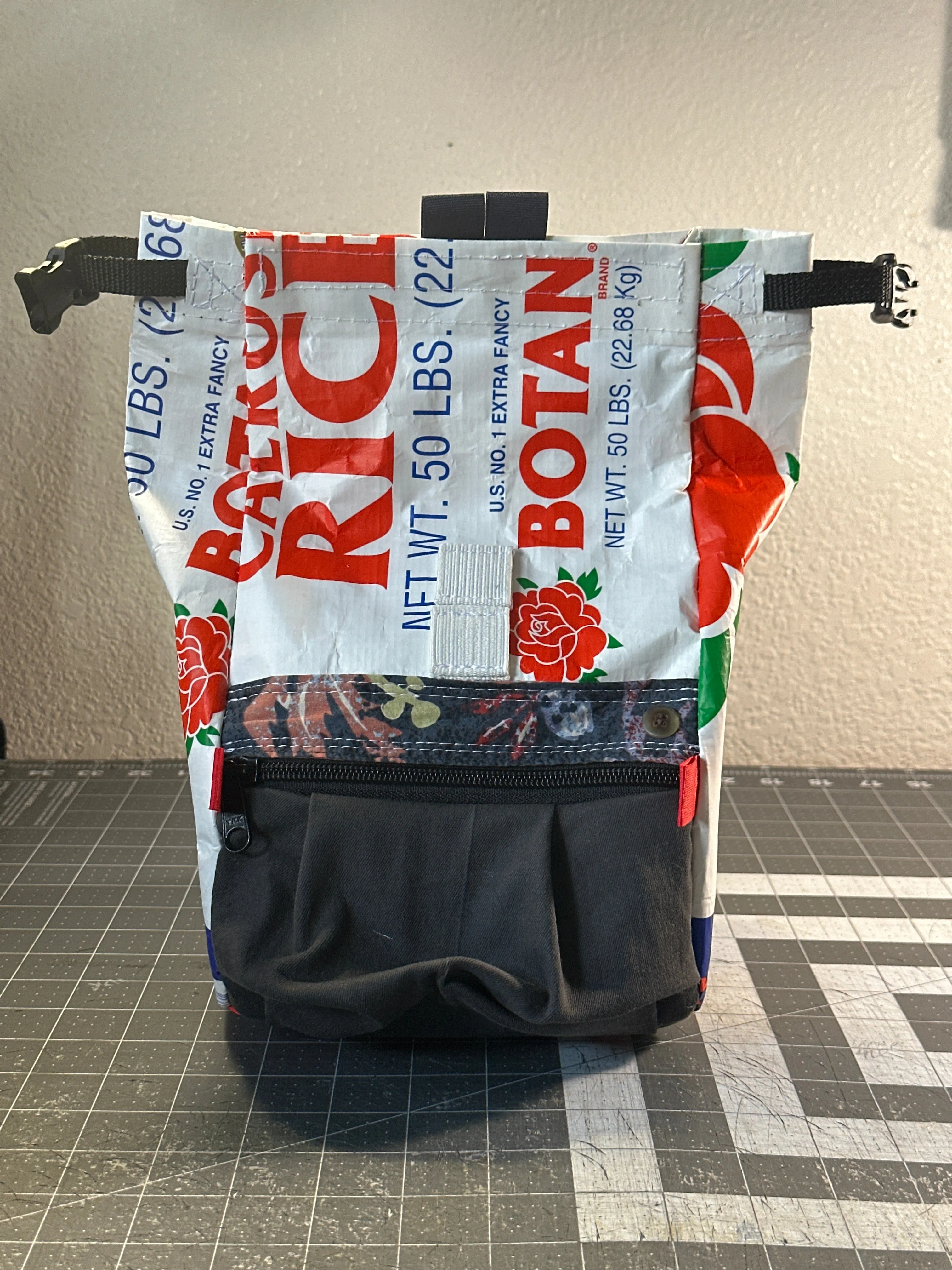 Rice Bag Worn Wear Upcycled Bouldering Pail 0002
