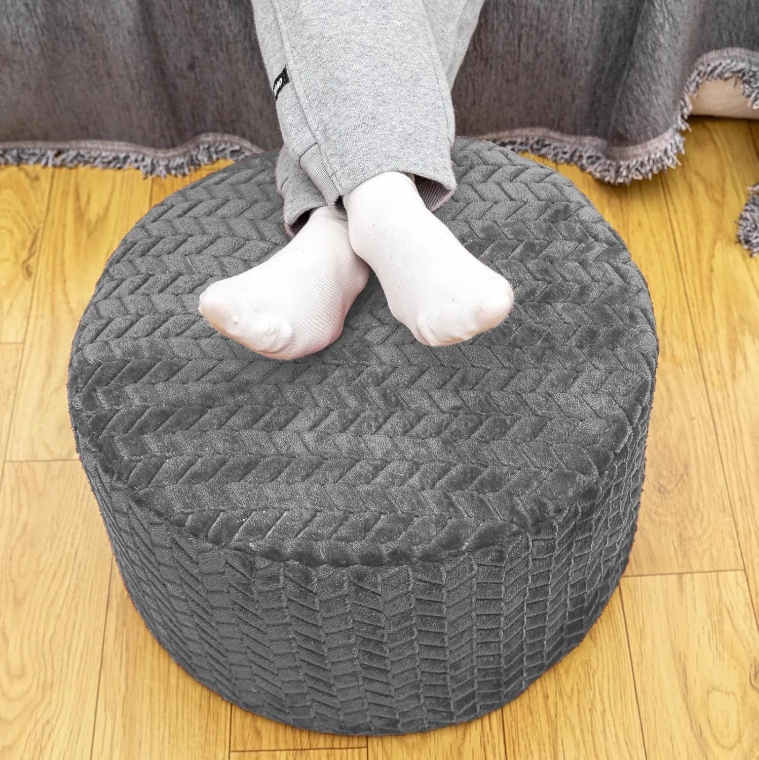 Round Pouf Ottoman Stuffed Velvet Floor Pouf Footrest Foot Stool Bean Bag Floor Chair for Bed Room Living Room Accent Seat 20x12inches with Filler
