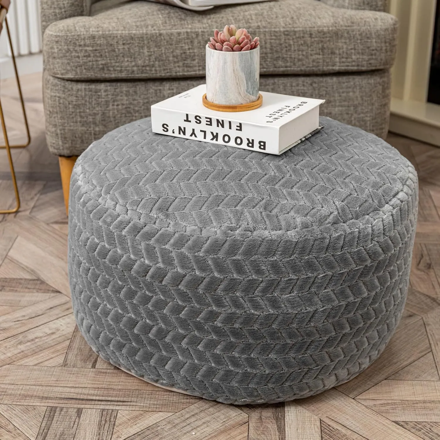 Round Pouf Ottoman Stuffed Velvet Floor Pouf Footrest Foot Stool Bean Bag Floor Chair for Bed Room Living Room Accent Seat 20x12inches with Filler