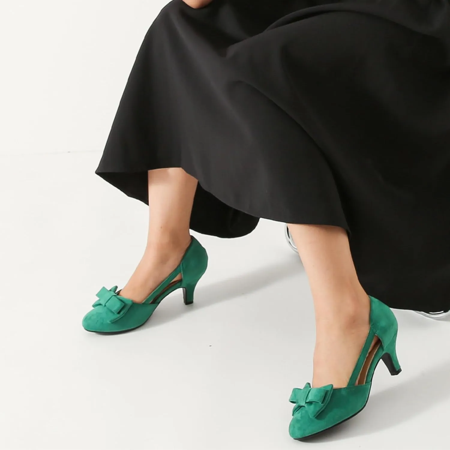 Women's Slip On Bow Kitten Heels Cutout Vintage Retro Low Heel Dress Shoes Wedding Work Party Pumps